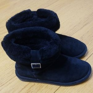 Bearpaw Abby Black Winter Suede Boots size 8